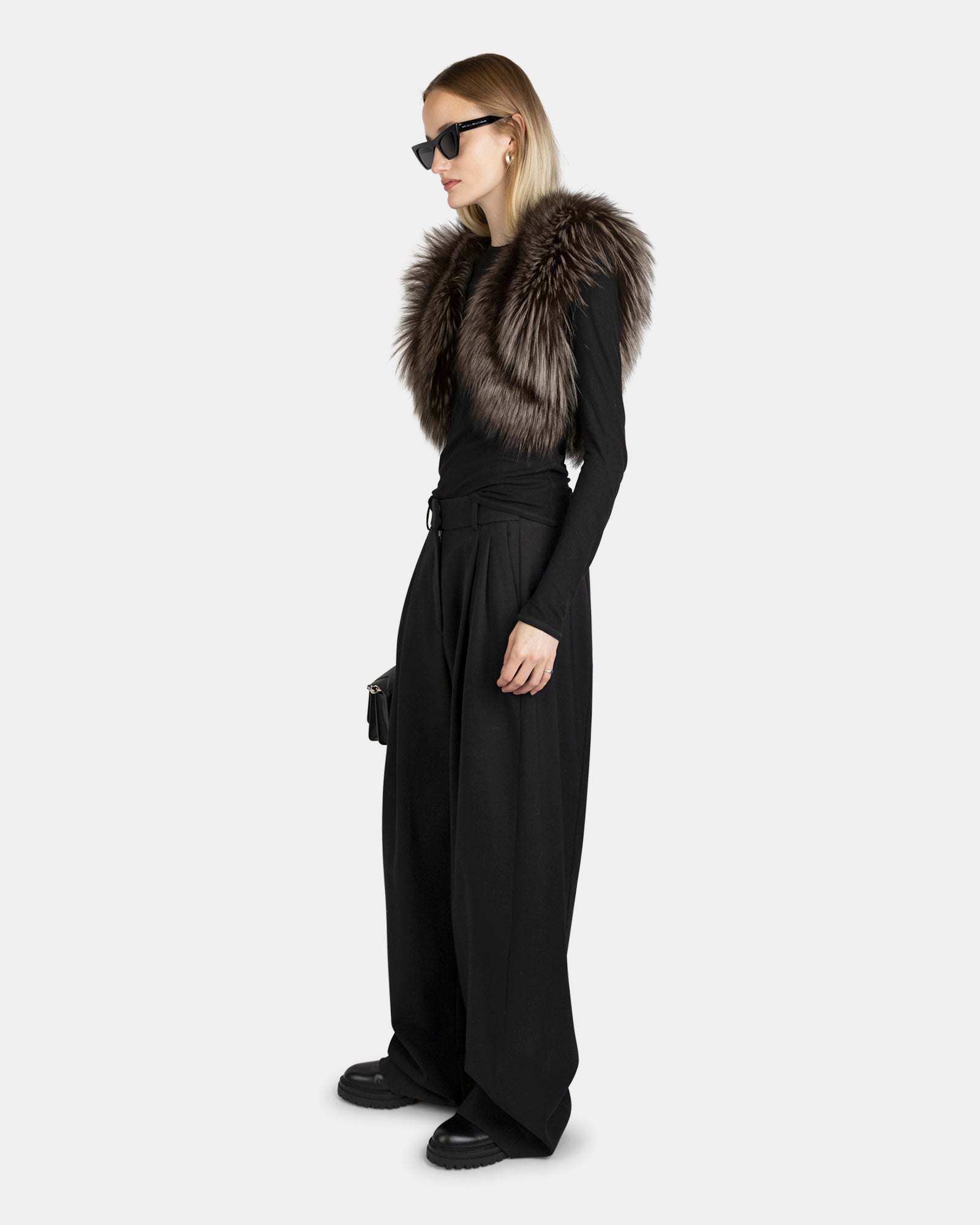 Cropped fur outlet vest