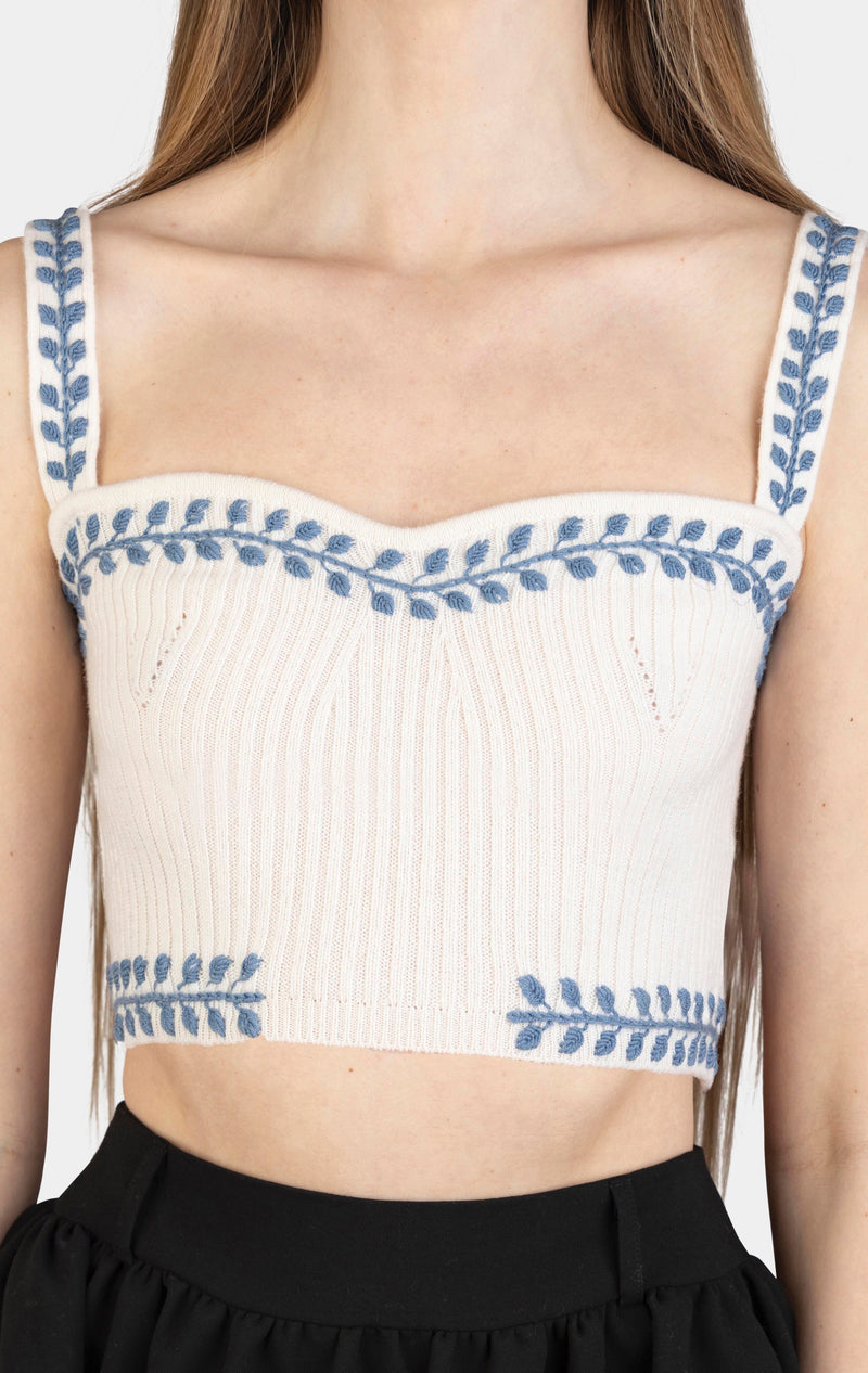 Cyra Embroidery Top White/Blue