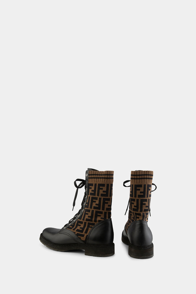 Fendi Logo Boots